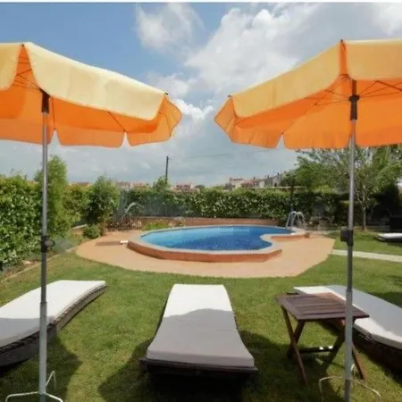 Lejlighed Ein Im Zweirosen By Interhome